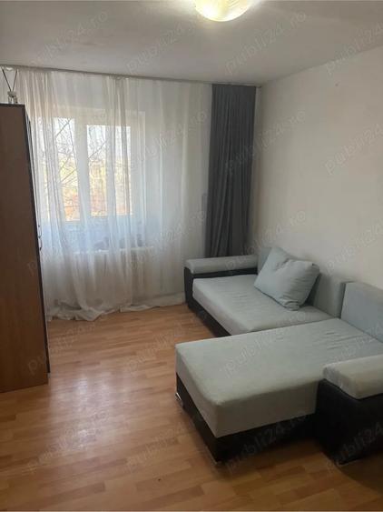 Garsonieră decomandată în Războieni