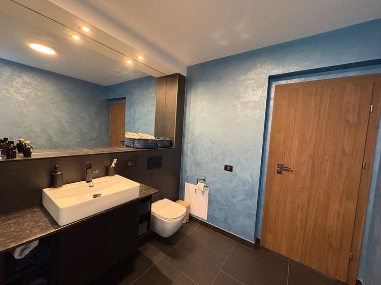 Casă cu 4 camere cu Teren 300 Mp în Iris