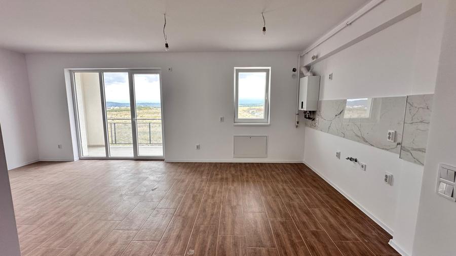 Apartament cu 3 camere decomandat în Șelimbăr — fotografia 1