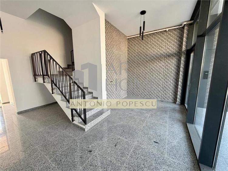 Apartament cu 3 camere decomandat în Albert