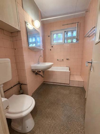Apartament cu 3 camere decomandat în Gheorghieni