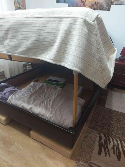 Apartament cu 2 camere decomandat, mobilat în E3