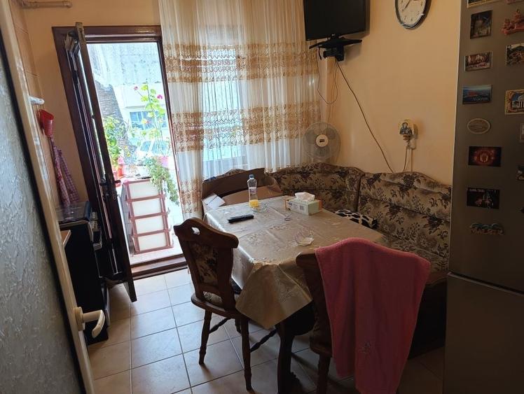 Apartament cu 3 camere decomandat în Exercițiu
