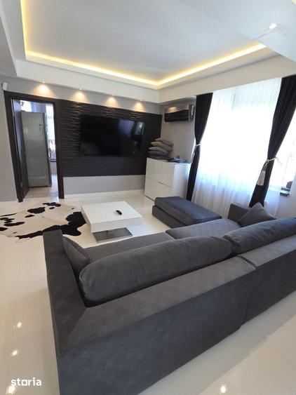 Casă cu 4 camere cu Teren 235 Mp în Corbeanca