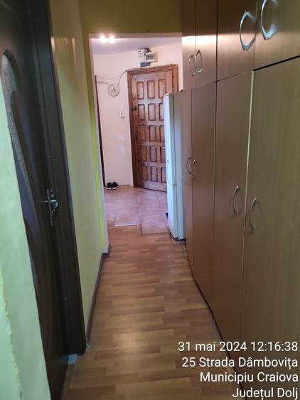 Apartament cu 3 camere decomandat în George Enescu
