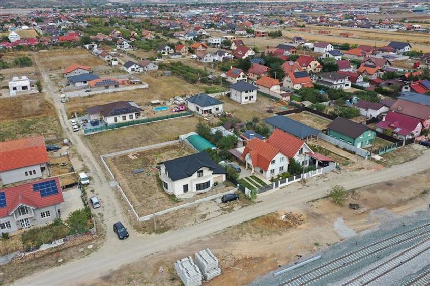 Teren Construcții intravilan de 1000 mp, în Oșorhei