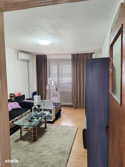 Apartament cu 3 camere decomandat, mobilat în Pantelimon