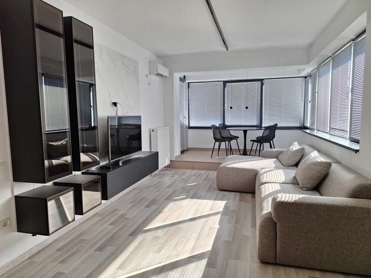 Apartament cu 2 camere decomandat în Prelungirea Ghencea