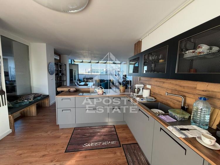 Apartament cu 3 camere decomandat, mobilat în Torontalului