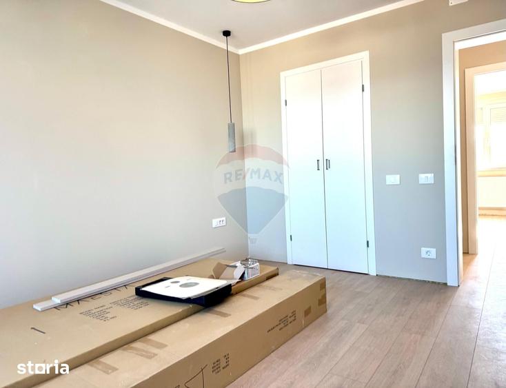 Apartament cu 3 camere în Decebal