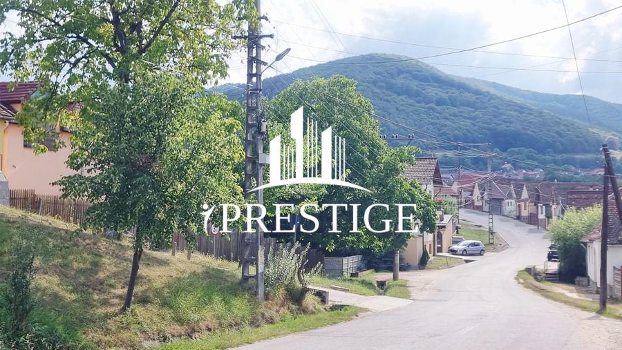 Casă individuală cu 4 camere cu Canalizare în Poplaca