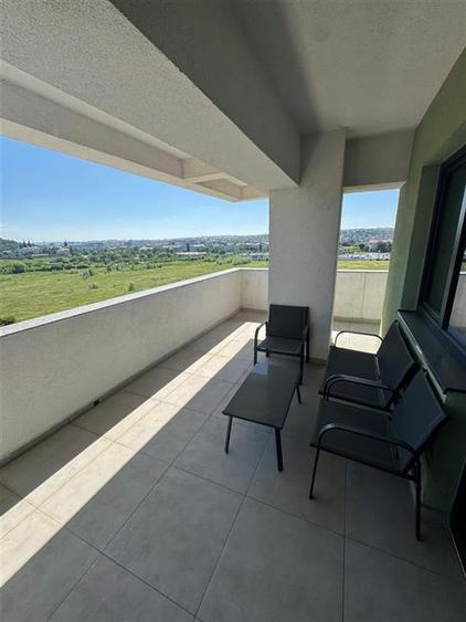 Apartament cu 2 camere decomandat, mobilat în Podu Roș