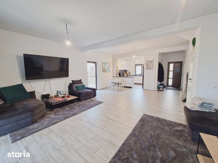 Casa tip duplex finisata, teren 380 mp, Dezmir zona str Criseni - 11