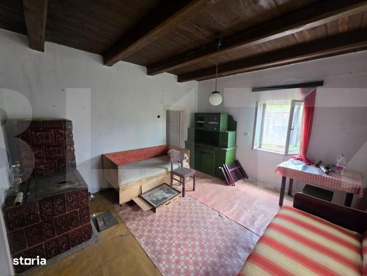 Casă cu 2 camere în Angheluș