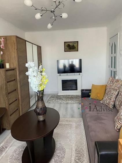 Apartament cu 2 camere decomandat în Calea București