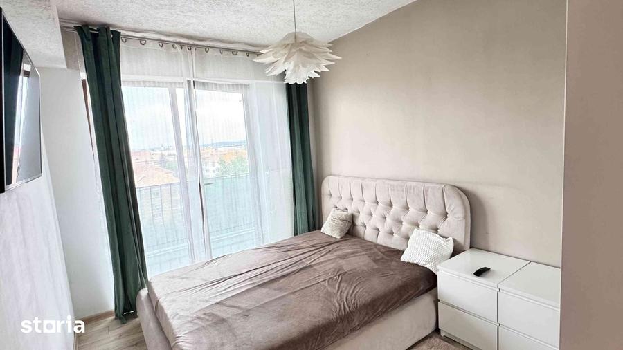 Apartament cu 2 camere decomandat în Exterior Vest