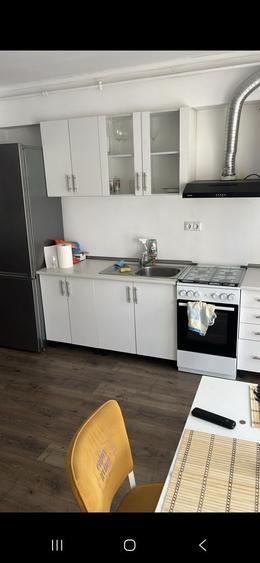 Apartament cu 2 camere în Florești