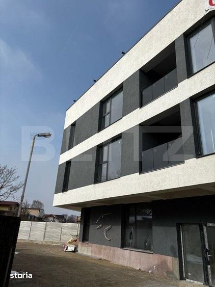 Apartament cu 3 camere în Mihai Bravu
