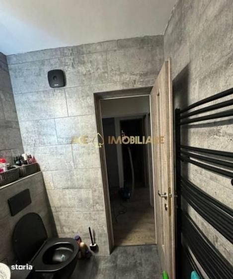 Apartament cu 3 camere în Panduri