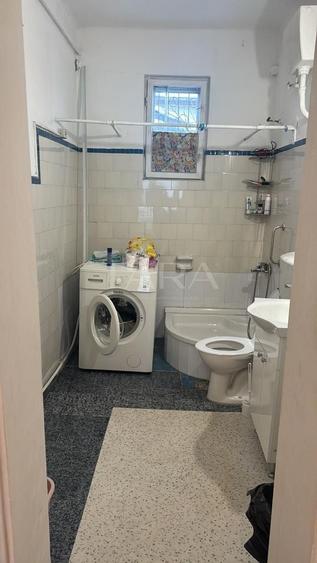 Casă individuală cu 3 camere cu Canalizare în Mărăști