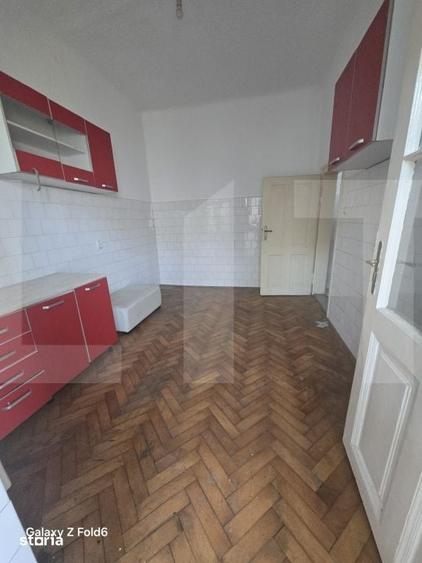 Casă cu 3 camere cu Teren 400 Mp în Elisabetin