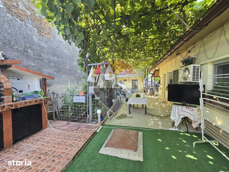 Casă cu 4 camere cu Teren 303 Mp în Ferentari