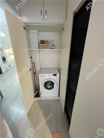 Apartament cu 3 camere decomandat, mobilat în Central