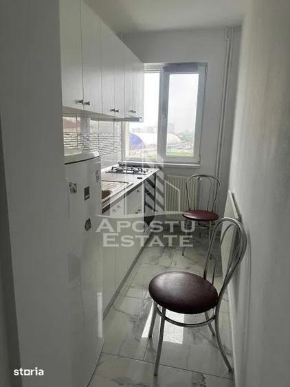 Apartament cu 2 camere, mobilat în Girocului