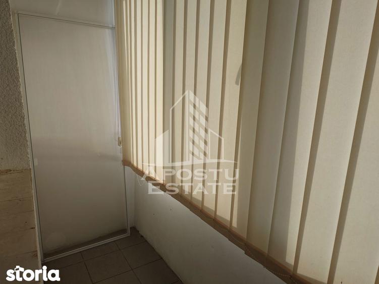 Apartament cu 3 camere, mobilat în Circumvalațiunii