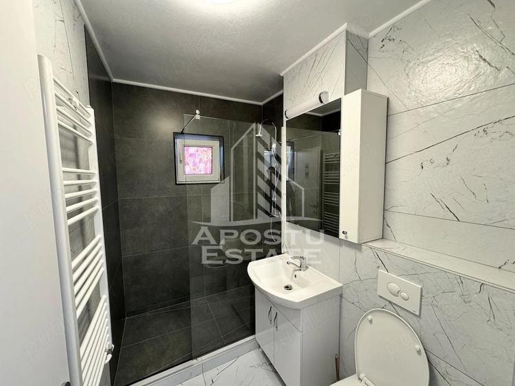 Apartament cu 2 camere semidecomandat în Aradului