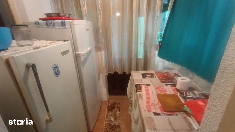 Casă cu 4 camere cu Teren 152 Mp în Brestei
