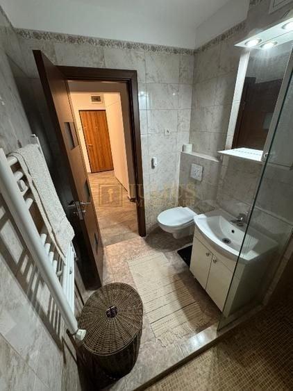 Apartament cu 2 camere decomandat, mobilat în Aradului