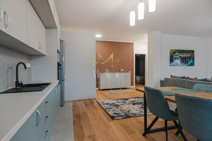 Apartament cu 3 camere decomandat, mobilat în Andrei Mureșanu