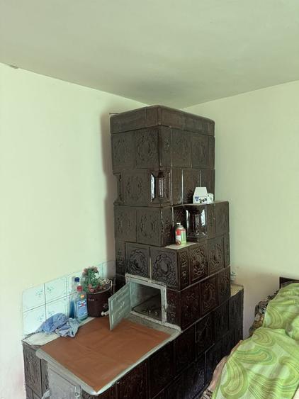 Casă cu 4 camere în Dobrotești