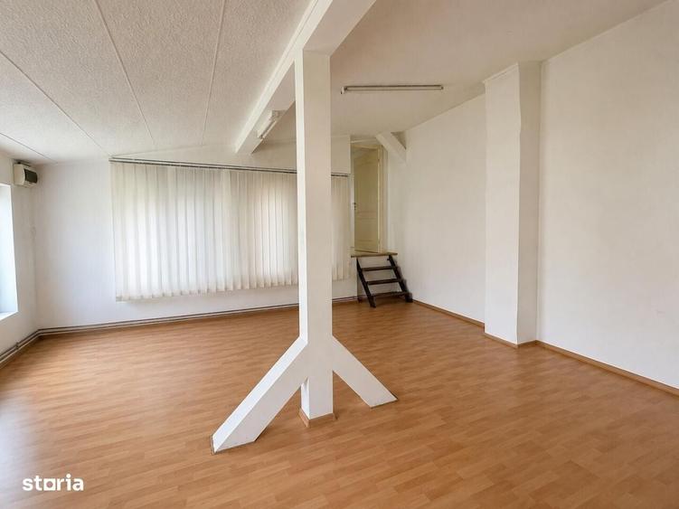 Apartament cu 4 camere în Tineretului