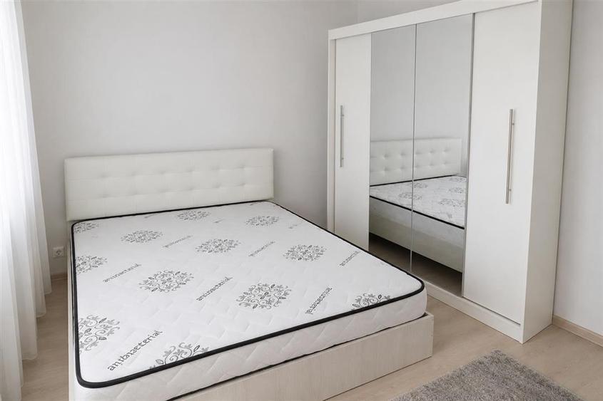 Apartament cu 2 camere semidecomandat în Turnișor