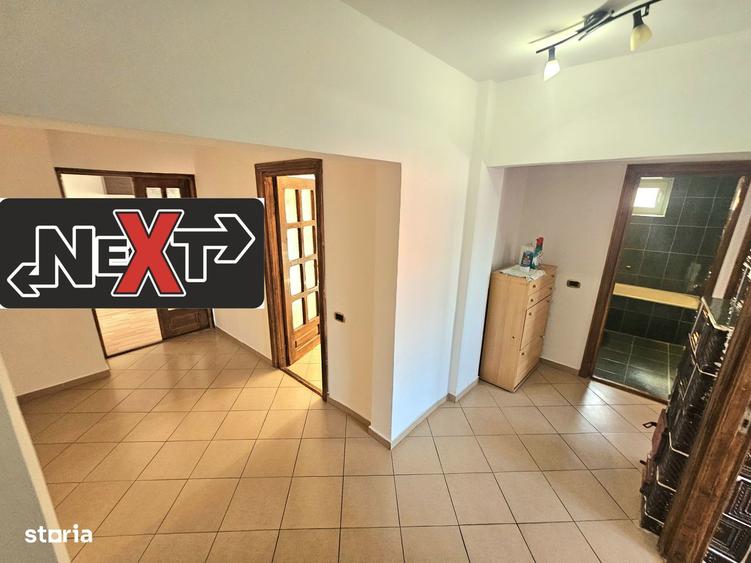 Apartament cu 3 camere în 1 Mai