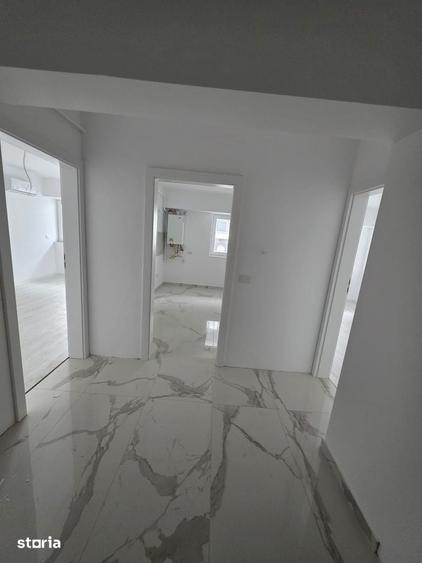 Apartament cu 2 camere decomandat în Nicolina