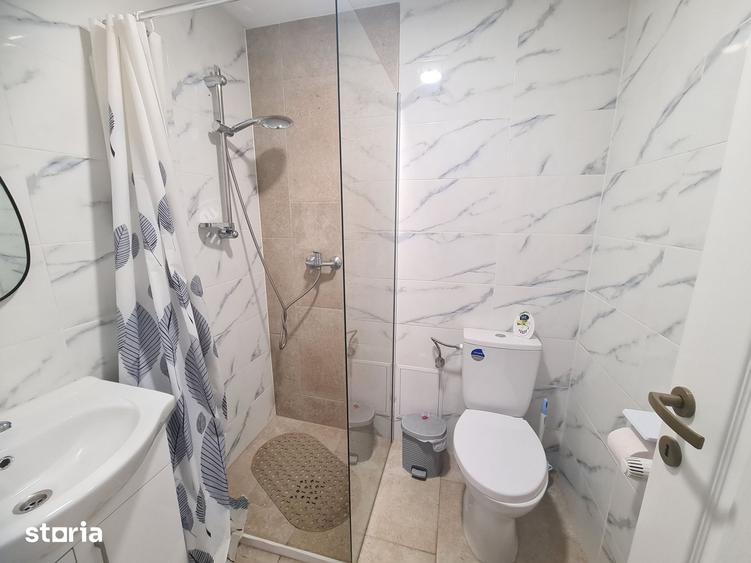 Apartament cu 2 camere semidecomandat în Republicii