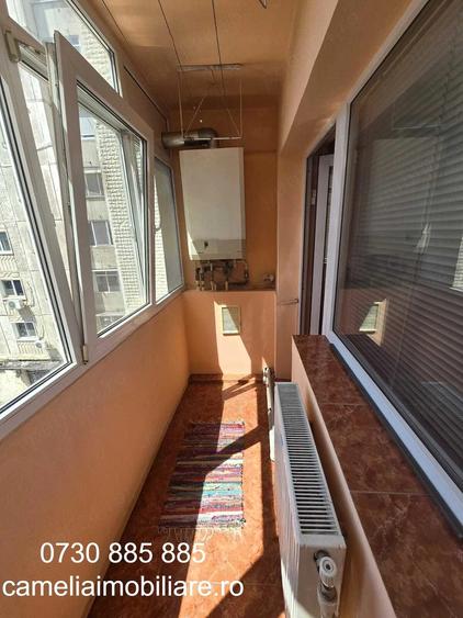 Apartament cu 4 camere semidecomandat în Gorjului
