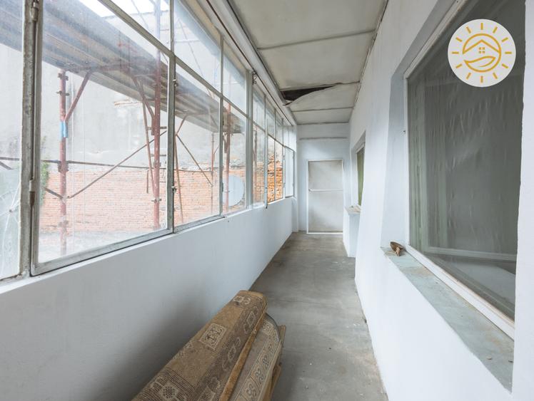 Apartament cu 2 camere decomandat în Centrul Istoric