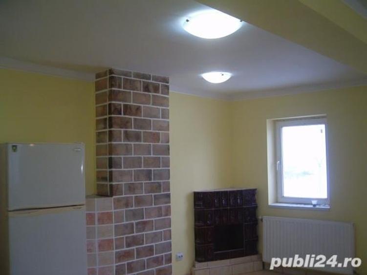 Apartament cu 4 camere decomandat în Luncă