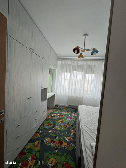 Apartament cu 3 camere decomandat în Sălăjan