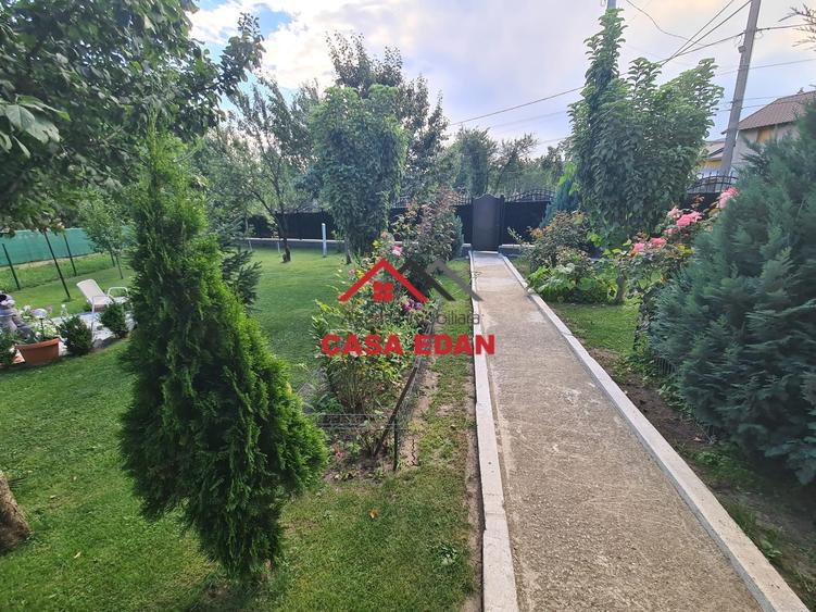 Casă cu 5 camere cu Teren 958 Mp în Câmpina