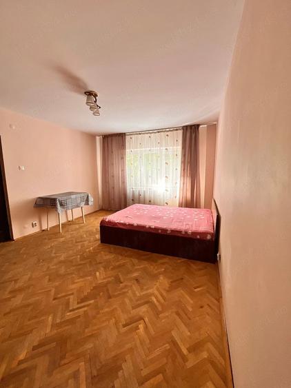 Apartament mare cu o camera,etaj 1,zona Moara de Foc - 7
