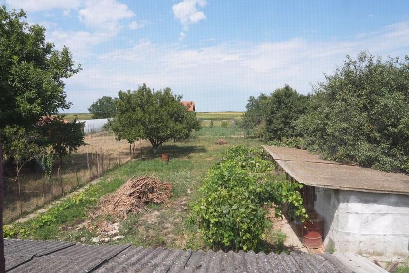 Casă cu 4 camere în Gepiu
