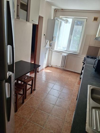 Apartament cu 4 camere circular în Tomis Nord