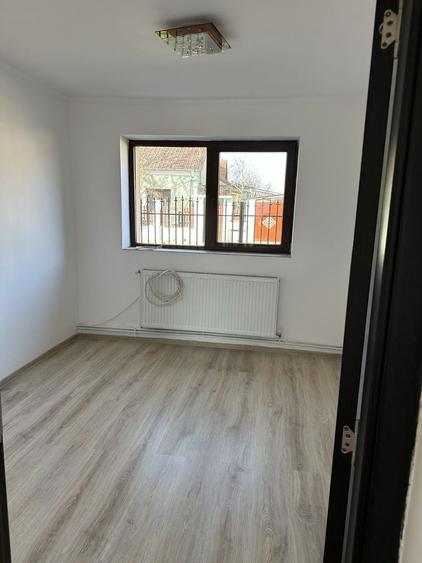 Casă cu 2 camere în Câlnic