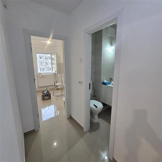 Apartament cu 2 camere decomandat în Dacia