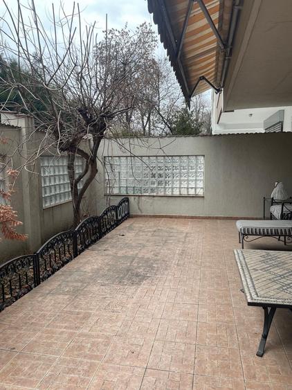 Apartament cu 3 camere decomandat, mobilat în Herăstrău